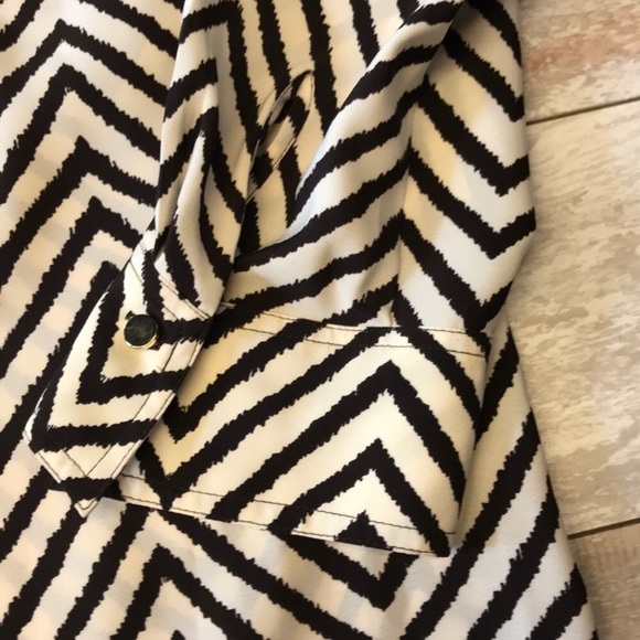 Donna Morgan Zig Zag Dress - Picture 3 of 7